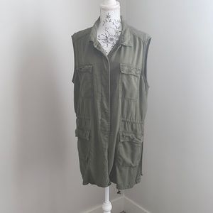 Women’s Vest Sz XL